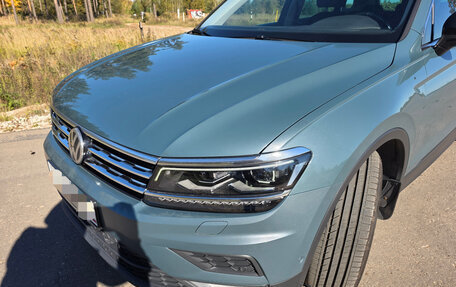 Volkswagen Tiguan II, 2019 год, 2 240 000 рублей, 15 фотография
