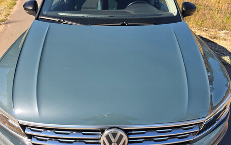 Volkswagen Tiguan II, 2019 год, 2 240 000 рублей, 10 фотография