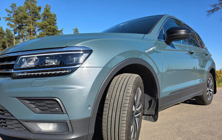 Volkswagen Tiguan II, 2019 год, 2 240 000 рублей, 16 фотография