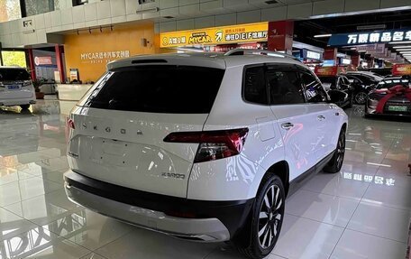 Skoda Karoq I, 2022 год, 2 031 000 рублей, 3 фотография