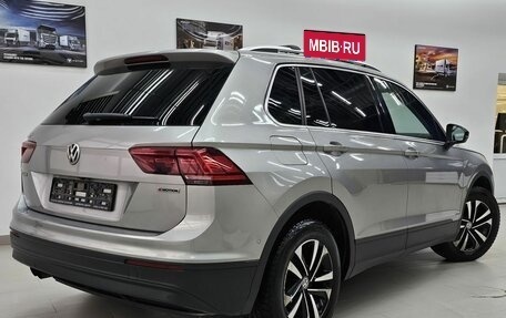 Volkswagen Tiguan II, 2019 год, 2 890 000 рублей, 2 фотография