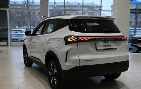 Chery Tiggo 4 I рестайлинг, 2025 год, 1 999 000 рублей, 5 фотография