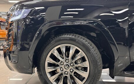 Toyota Land Cruiser, 2022 год, 11 700 000 рублей, 3 фотография