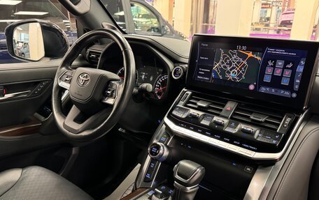 Toyota Land Cruiser, 2022 год, 11 700 000 рублей, 13 фотография