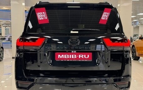 Toyota Land Cruiser, 2022 год, 11 700 000 рублей, 6 фотография