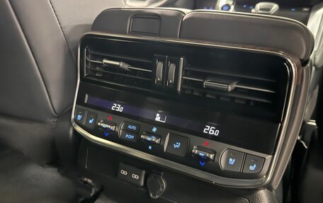 Toyota Land Cruiser, 2022 год, 11 700 000 рублей, 18 фотография