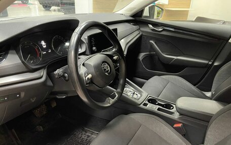 Skoda Octavia IV, 2021 год, 1 499 000 рублей, 11 фотография