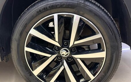 Skoda Kamiq I, 2022 год, 1 623 000 рублей, 6 фотография