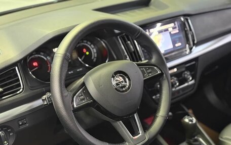 Skoda Kamiq I, 2022 год, 1 623 000 рублей, 12 фотография