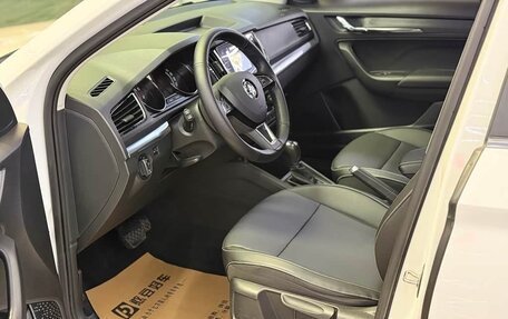 Skoda Kamiq I, 2022 год, 1 623 000 рублей, 10 фотография