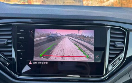 Volkswagen T-Roc I, 2021 год, 1 690 000 рублей, 10 фотография