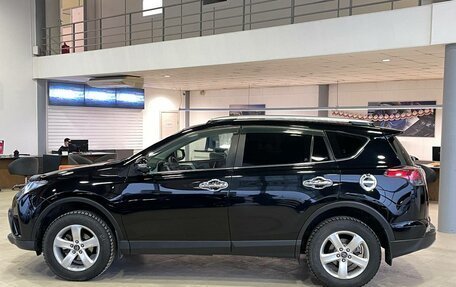 Toyota RAV4, 2017 год, 2 395 000 рублей, 7 фотография
