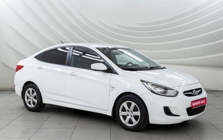 Hyundai Solaris II рестайлинг, 2012 год, 798 000 рублей, 1 фотография