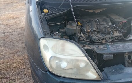 Renault Scenic III, 2001 год, 80 000 рублей, 3 фотография