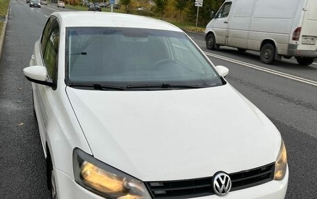 Volkswagen Polo VI (EU Market), 2011 год, 510 000 рублей, 2 фотография