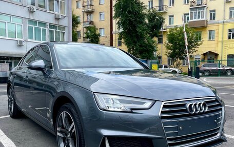 Audi A4, 2019 год, 3 000 000 рублей, 4 фотография