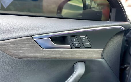 Audi A4, 2019 год, 3 000 000 рублей, 14 фотография