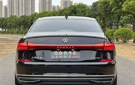 Volkswagen Passat B8 рестайлинг, 2024 год, 3 810 000 рублей, 5 фотография