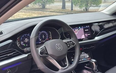 Volkswagen Passat B8 рестайлинг, 2024 год, 3 810 000 рублей, 10 фотография