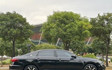 Volkswagen Passat B8 рестайлинг, 2024 год, 3 810 000 рублей, 7 фотография