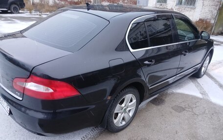 Skoda Superb III рестайлинг, 2011 год, 1 150 000 рублей, 7 фотография