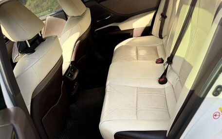 Lexus ES VII, 2019 год, 2 500 000 рублей, 5 фотография