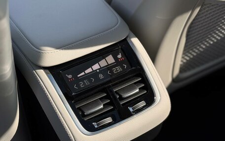 Volvo XC90 II рестайлинг, 2025 год, 12 750 000 рублей, 37 фотография