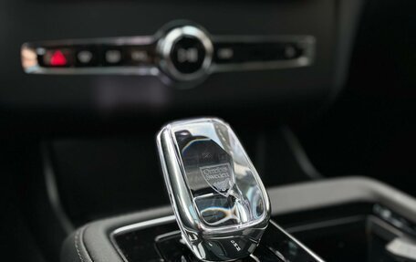 Volvo XC90 II рестайлинг, 2025 год, 12 750 000 рублей, 12 фотография