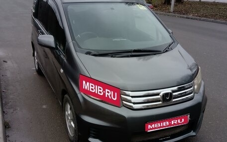 Honda Freed I, 2010 год, 870 000 рублей, 1 фотография