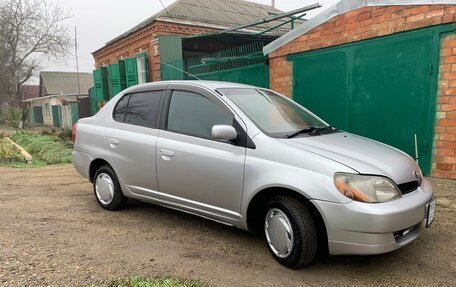 Toyota Platz, 2000 год, 380 000 рублей, 2 фотография