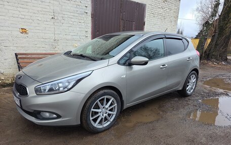 KIA cee'd III, 2014 год, 1 050 000 рублей, 2 фотография