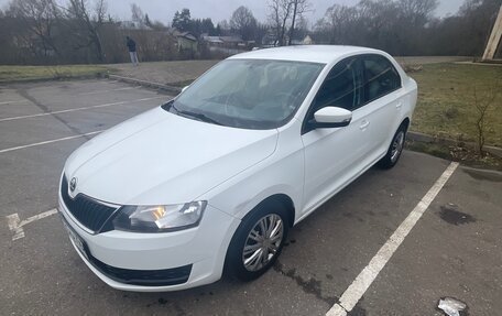 Skoda Rapid I, 2018 год, 1 240 000 рублей, 10 фотография