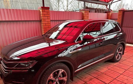 Volkswagen Touareg III, 2020 год, 5 000 000 рублей, 1 фотография