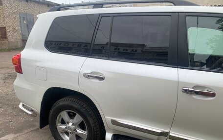 Toyota Land Cruiser 200, 2014 год, 3 850 000 рублей, 6 фотография