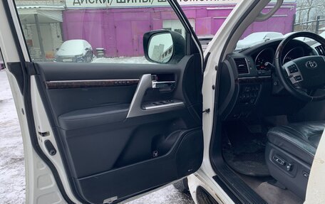 Toyota Land Cruiser 200, 2014 год, 3 850 000 рублей, 11 фотография