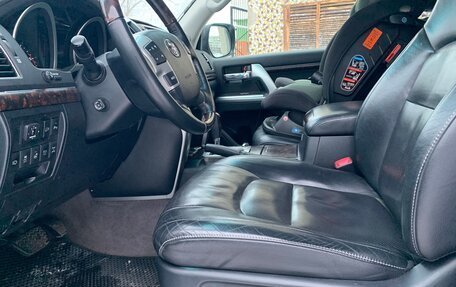 Toyota Land Cruiser 200, 2014 год, 3 850 000 рублей, 12 фотография