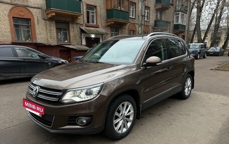 Volkswagen Tiguan I, 2014 год, 1 250 000 рублей, 2 фотография