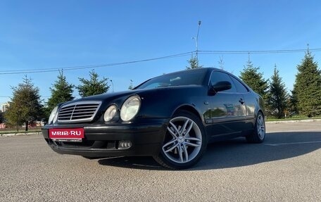 Mercedes-Benz CLK-Класс, 1999 год, 500 000 рублей, 1 фотография