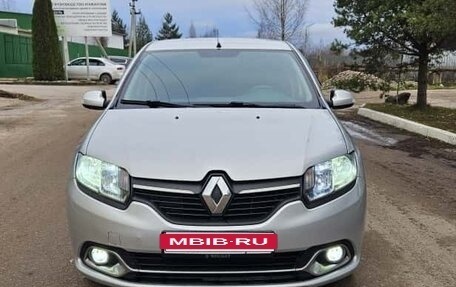 Renault Logan II, 2015 год, 645 000 рублей, 16 фотография