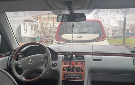 Mercedes-Benz E-Класс, 1998 год, 420 000 рублей, 7 фотография