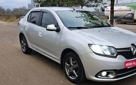 Renault Logan II, 2015 год, 645 000 рублей, 17 фотография