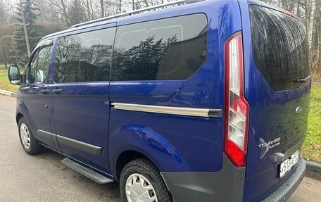 Ford Tourneo Custom I рестайлинг, 2017 год, 2 459 000 рублей, 5 фотография