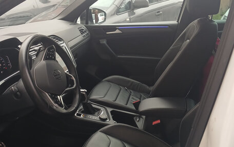 Volkswagen Tiguan II, 2021 год, 4 100 000 рублей, 6 фотография