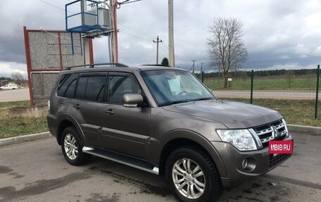 Mitsubishi Pajero IV, 2011 год, 1 750 000 рублей, 3 фотография