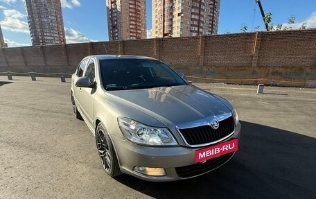 Skoda Octavia, 2009 год, 800 000 рублей, 2 фотография