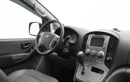 Hyundai Grand Starex Grand Starex I рестайлинг 2, 2012 год, 1 630 000 рублей, 10 фотография