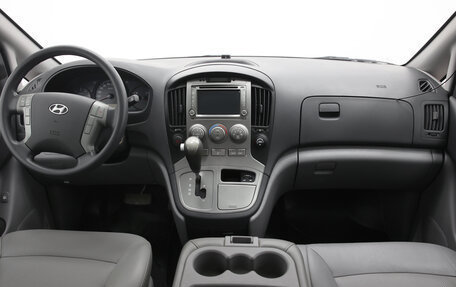 Hyundai Grand Starex Grand Starex I рестайлинг 2, 2012 год, 1 630 000 рублей, 6 фотография