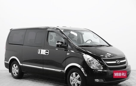 Hyundai Grand Starex Grand Starex I рестайлинг 2, 2012 год, 1 630 000 рублей, 3 фотография