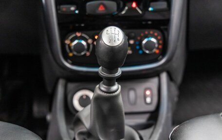 Renault Duster I рестайлинг, 2013 год, 898 000 рублей, 21 фотография