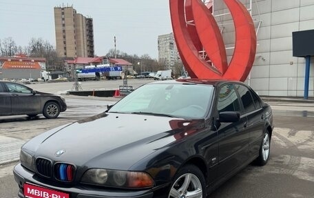 BMW 5 серия, 2001 год, 800 000 рублей, 1 фотография